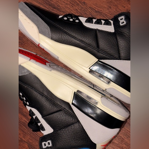 Jordan size 8 - Picture 10 of 14